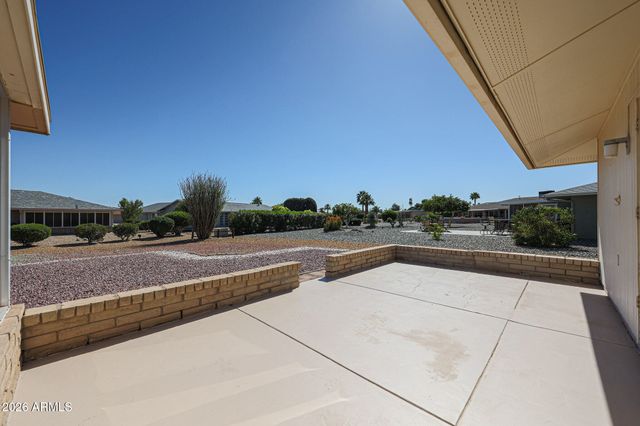 10507 W BROOKSIDE Drive, Sun City, AZ 85351