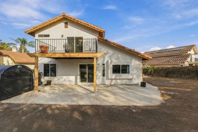 2343 Fair Oak Ct, Escondido, CA 92026