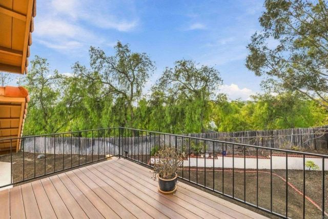 2343 Fair Oak Ct, Escondido, CA 92026