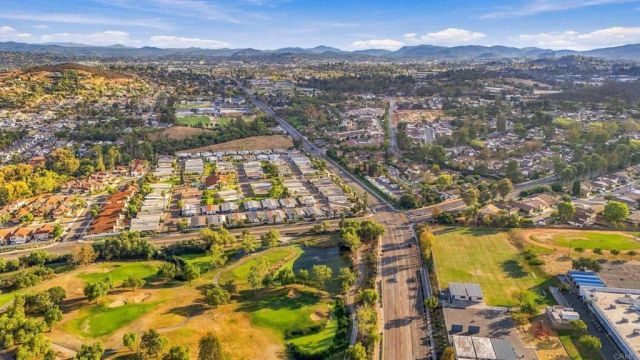 2343 Fair Oak Ct, Escondido, CA 92026