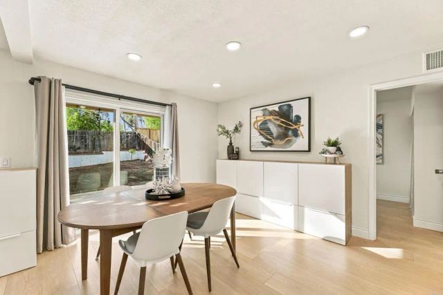 2343 Fair Oak Ct, Escondido, CA 92026