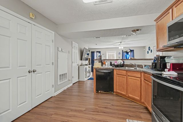 3119 George Buchanan Dr, La Vergne, TN 37086