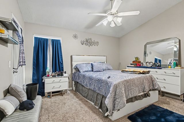 3119 George Buchanan Dr, La Vergne, TN 37086