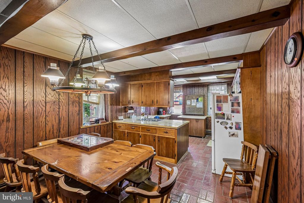 525 CREAMERY RD, TELFORD, PA 18969 — photo 5