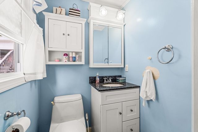 16 Marianne Rd, Lynn, MA 01904