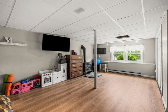 16 Marianne Rd, Lynn, MA 01904