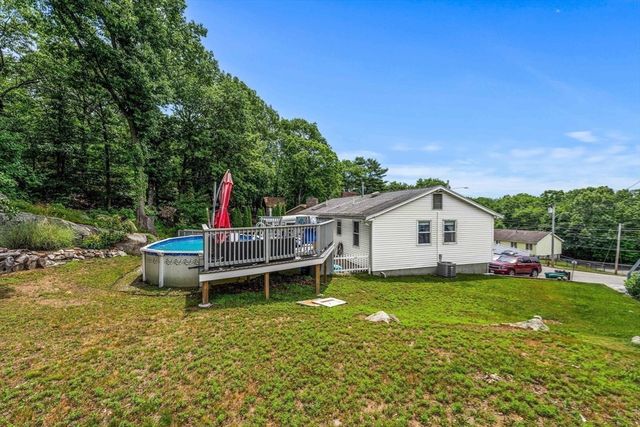 16 Marianne Rd, Lynn, MA 01904