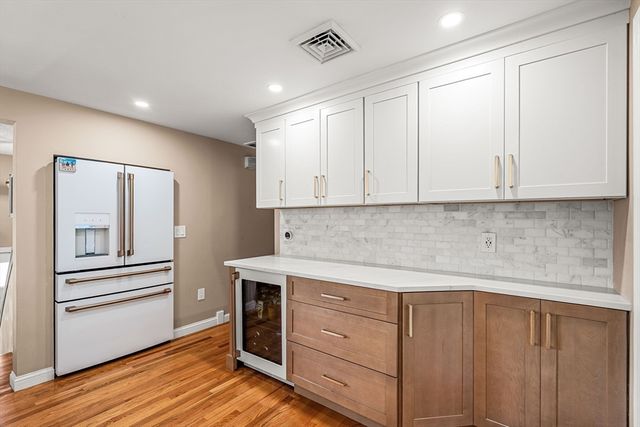 16 Marianne Rd, Lynn, MA 01904