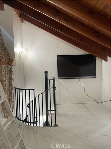 925 Fern, Crestline, CA 92325