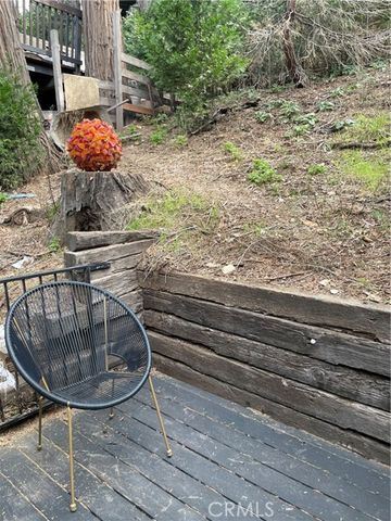 925 Fern, Crestline, CA 92325