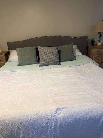 3160 Holiday Springs Boulevard 7-104, Margate, FL 33063