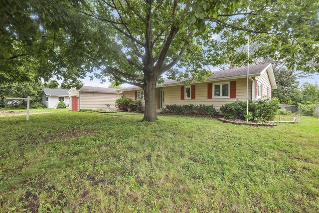 1017 Stull Street, Sun Prairie, WI 53590