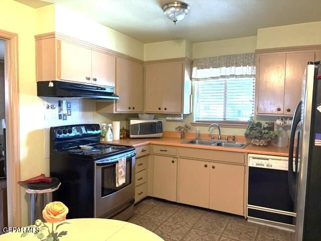7740 PORCHE Street, El Paso, TX 79915