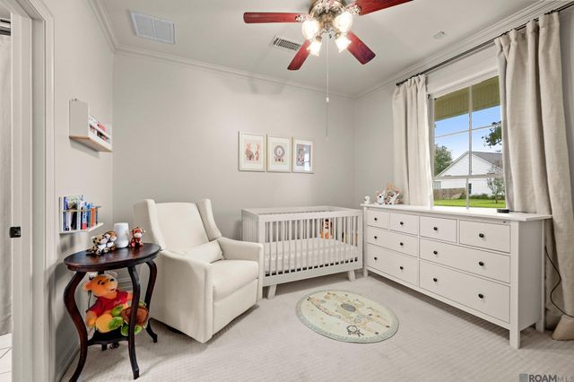 10813 N Oak Hills Pkwy, Baton Rouge, LA 70810