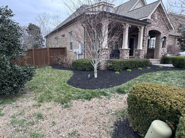 409 Valley Spring Dr, Mount Juliet, TN 37122