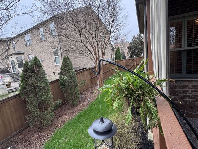 409 Valley Spring Dr, Mount Juliet, TN 37122