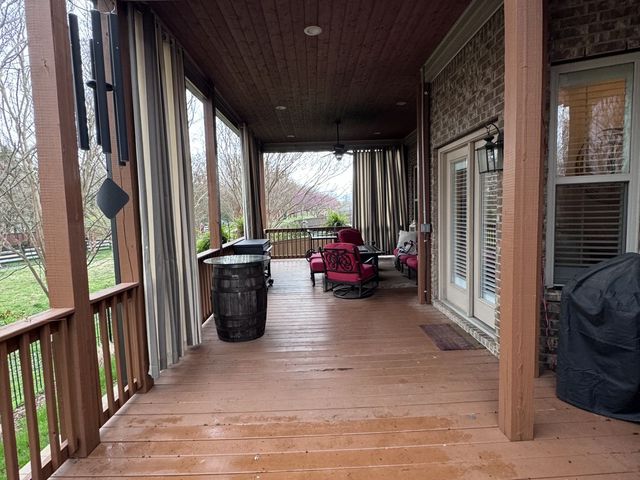 409 Valley Spring Dr, Mount Juliet, TN 37122