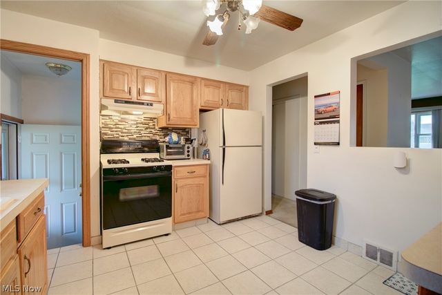 2118 Brookdale Avenue, Parma, OH 44134