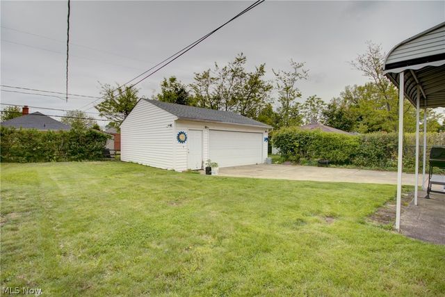 2118 Brookdale Avenue, Parma, OH 44134