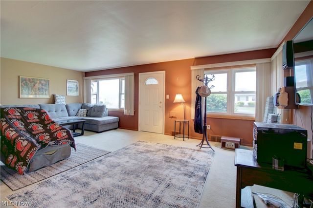 2118 Brookdale Avenue, Parma, OH 44134