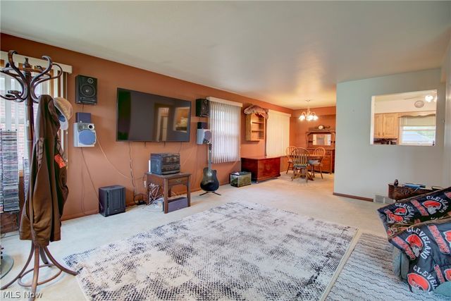 2118 Brookdale Avenue, Parma, OH 44134