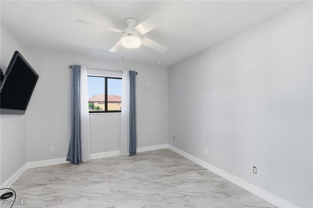 4018 NW 12th ST, Cape Coral, FL 33993