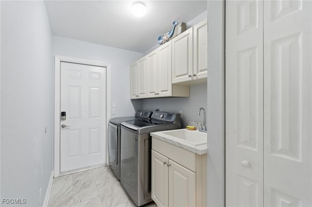 4018 NW 12th ST, Cape Coral, FL 33993