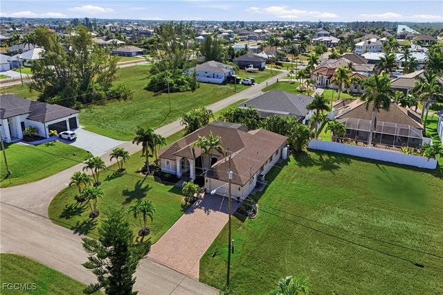 4018 NW 12th ST, Cape Coral, FL 33993