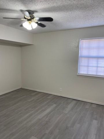8025 Bonnie, Abilene, TX 79606
