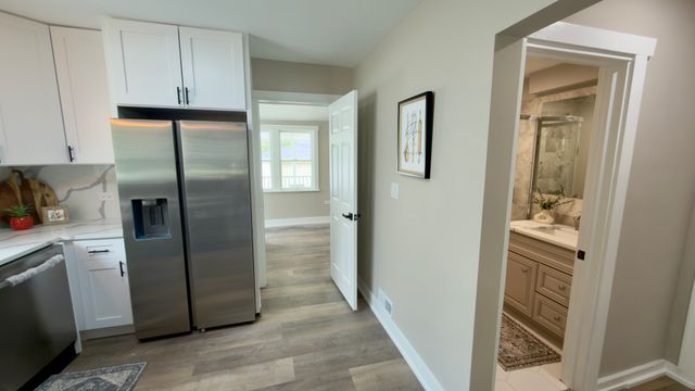 9759 Rutherford Avenue, Oak Lawn, IL 60453