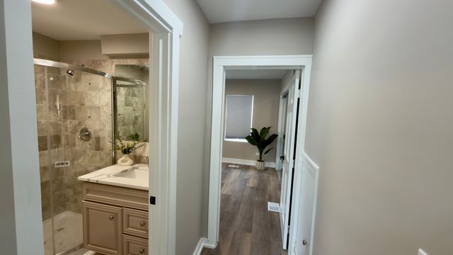 9759 Rutherford Avenue, Oak Lawn, IL 60453