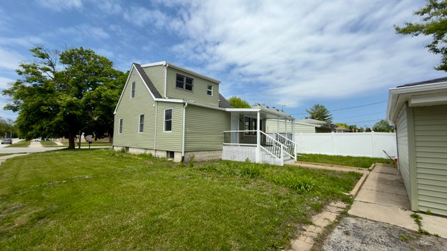 9759 Rutherford Avenue, Oak Lawn, IL 60453