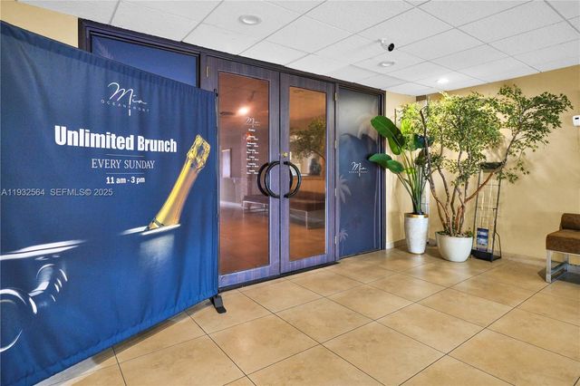 1985 S Ocean Dr 17F, Hallandale Beach, FL 33009