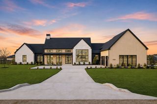 1700 Carter Lane, Gunter, TX 75058