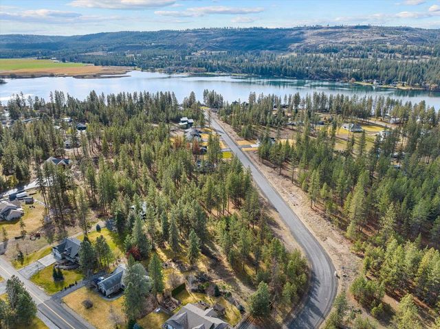 6551 Kate Dr, Nine Mile Falls, WA 99026
