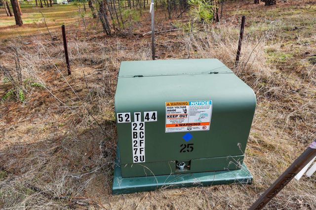 6551 Kate Dr, Nine Mile Falls, WA 99026