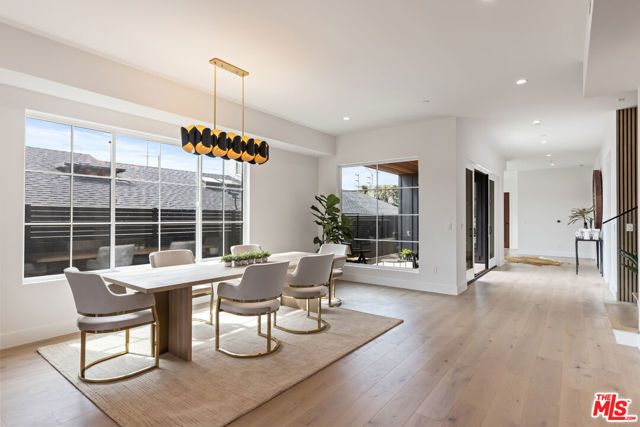 908 Rosecrans Avenue, Manhattan Beach, CA 90266