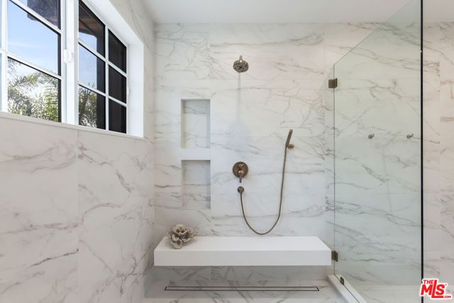 908 Rosecrans Avenue, Manhattan Beach, CA 90266