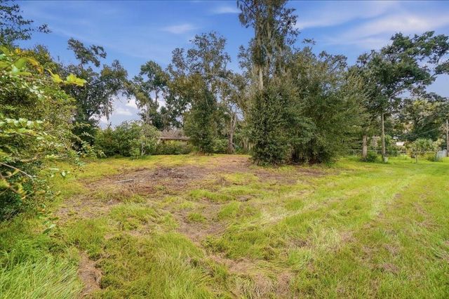 2929 AL SIMMONS ROAD, Dover, FL 33527