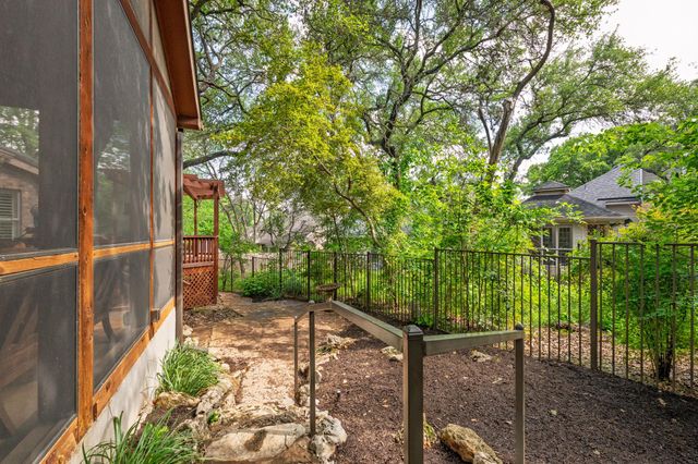 6411 Johanne CT, Austin, TX 78750