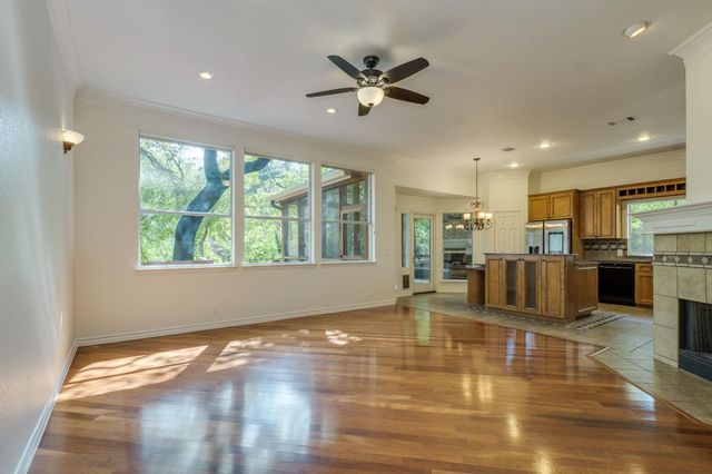 6411 Johanne CT, Austin, TX 78750