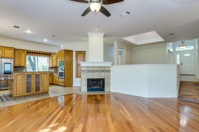 6411 Johanne CT, Austin, TX 78750