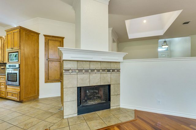 6411 Johanne CT, Austin, TX 78750