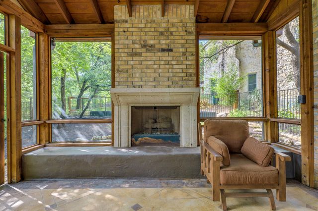 6411 Johanne CT, Austin, TX 78750