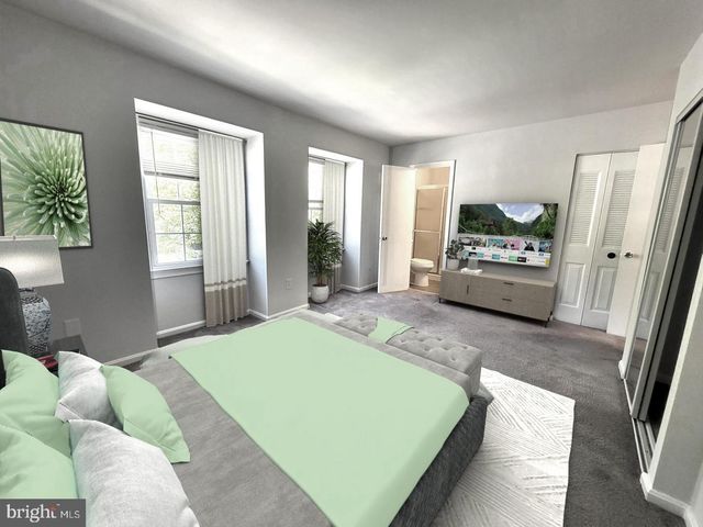9513 POPLAR LEAF CT, Fairfax, VA 22031
