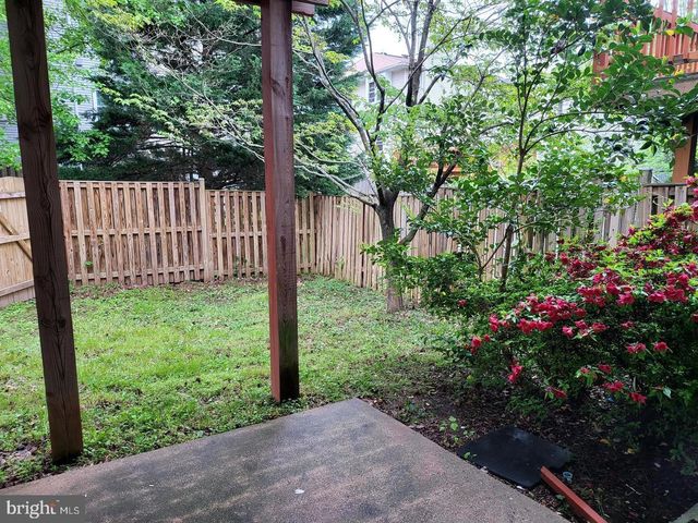 9513 POPLAR LEAF CT, Fairfax, VA 22031