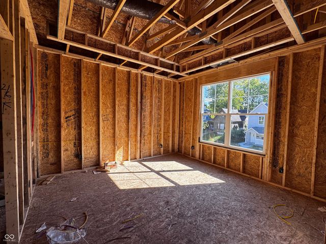 950 W 28th Street, Indianapolis, IN 46208