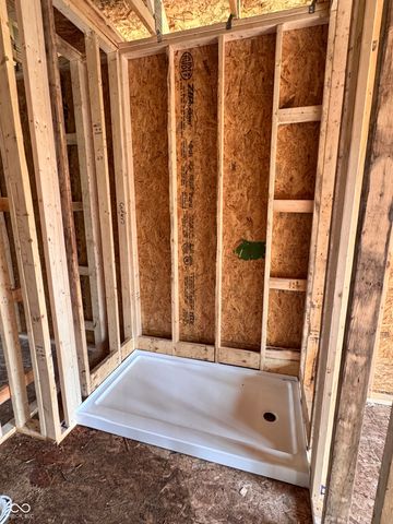 950 W 28th Street, Indianapolis, IN 46208