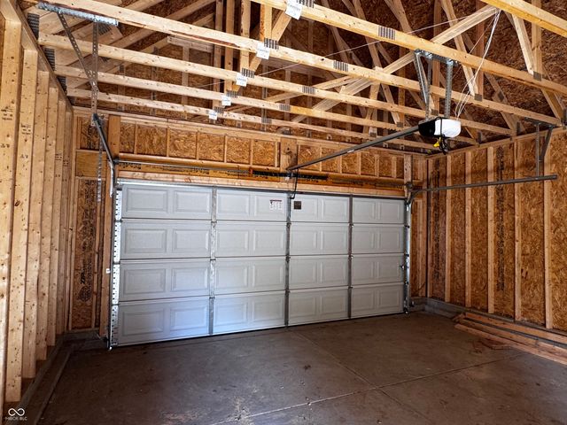 950 W 28th Street, Indianapolis, IN 46208