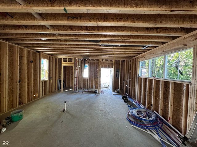 950 W 28th Street, Indianapolis, IN 46208